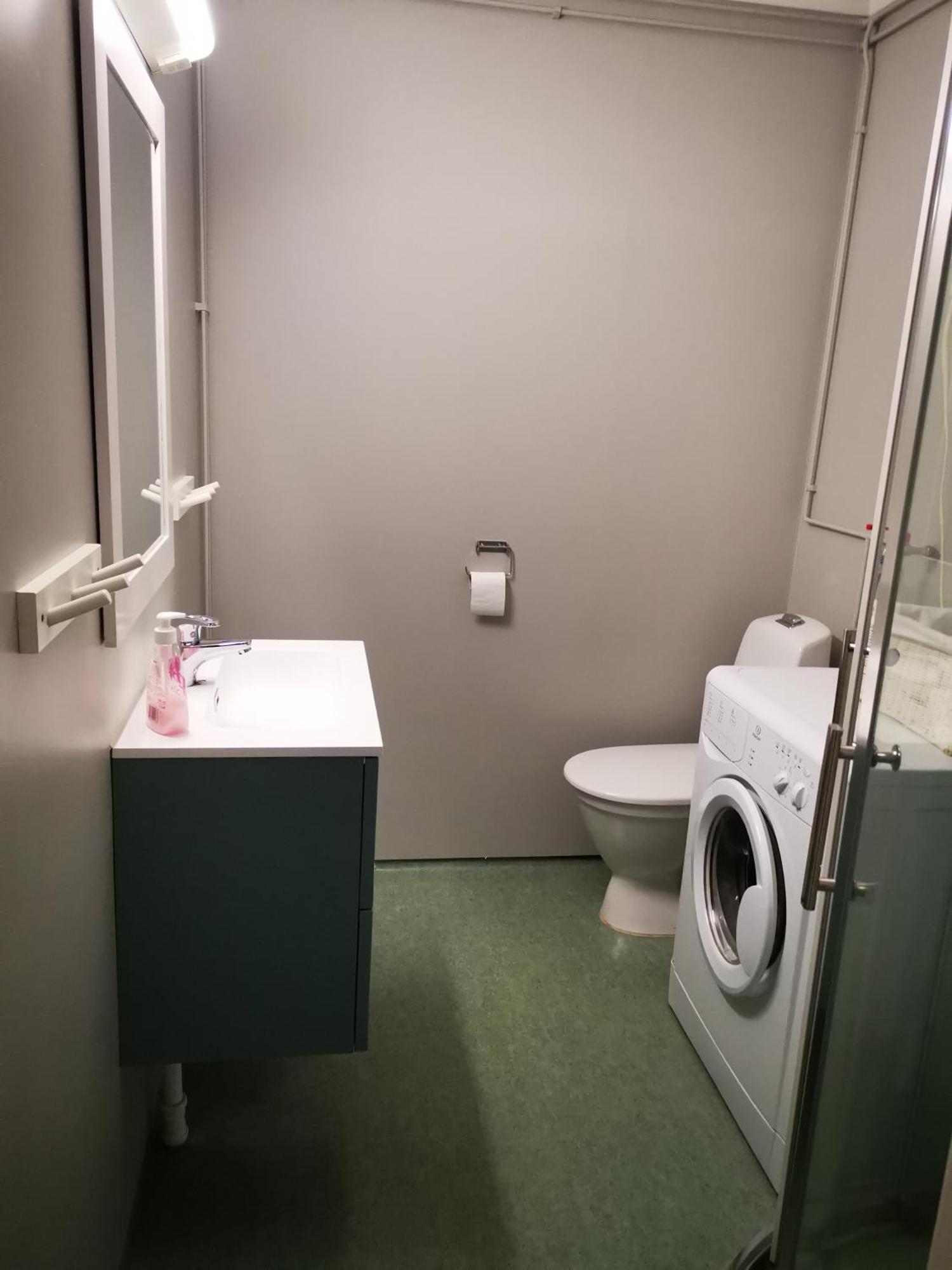 Kaikanten Rorbuer Sennesvik Oda fotoğraf